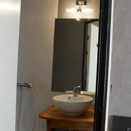 Logis L'etoile 2* Carcassonne