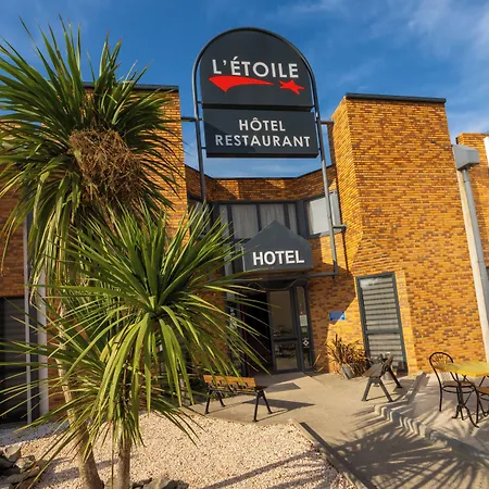 Logis L'etoile فندق قرقشونه