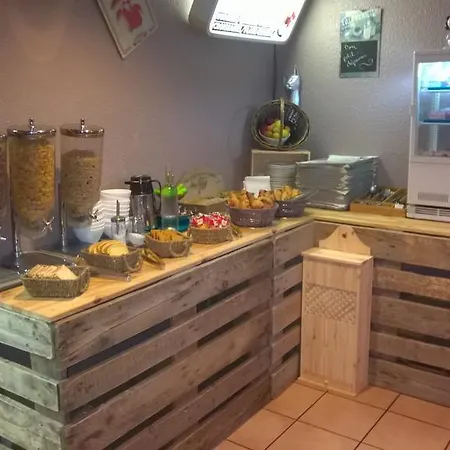 Logis L'etoile Отель