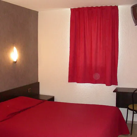 Logis L'etoile Каркассон