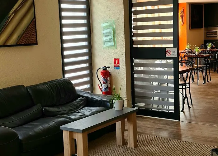 Logis L'etoile Hotel Carcassonne