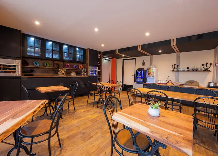 Logis L'etoile 2* Carcassonne