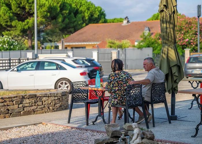 Logis L'etoile 2* Carcassonne