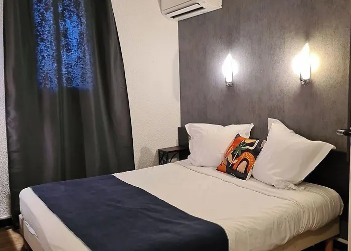 Logis L'etoile Hotel Carcassonne